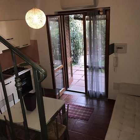 Ferienwohnung Gemma Delle Mimose Badesi Exterior foto